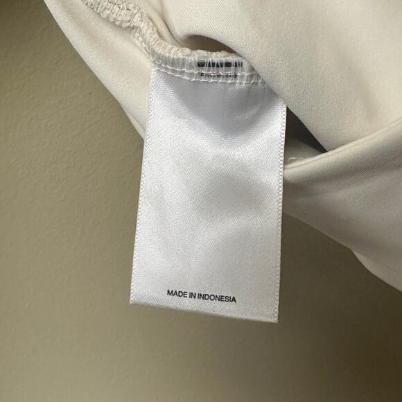 Express Body Contour White Sleeveless Open Back Cutout Thong Bodysuit Size S - Picture 8 of 11